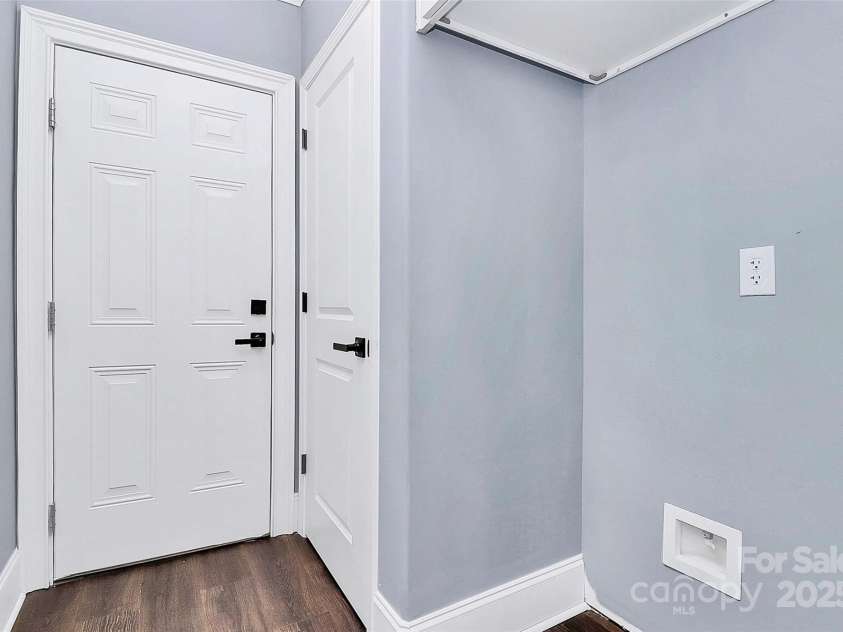 6519 Pargo Road, Charlotte, NC 28216.  MLS# CAR4331228, YatesRealty ID 2004. 