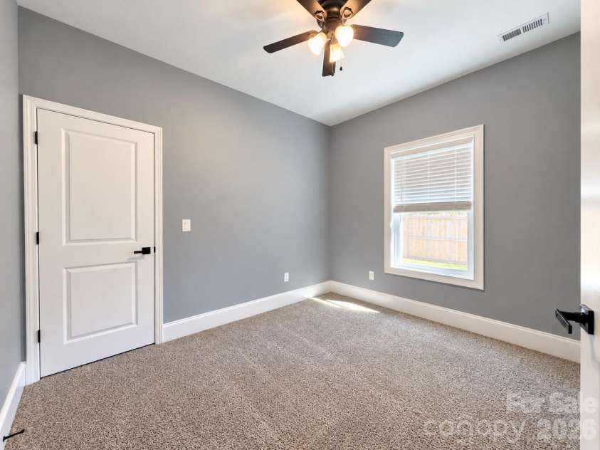 6519 Pargo Road, Charlotte, NC 28216.  MLS# CAR4433799, YatesRealty ID 2004. 