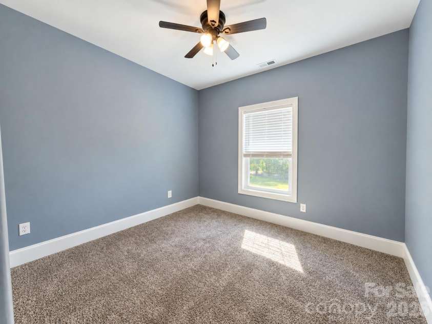 6519 Pargo Road, Charlotte, NC 28216.  MLS# CAR4433799, YatesRealty ID 2004. 