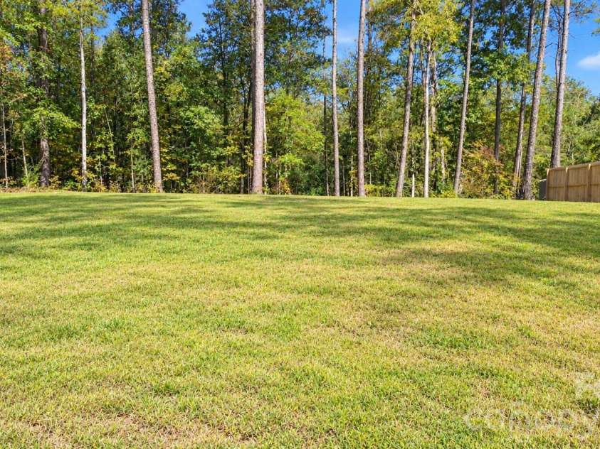 6519 Pargo Road, Charlotte, NC 28216.  MLS# CAR4433799, YatesRealty ID 2004. 
