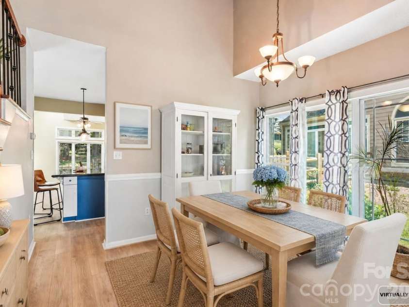 186 Southhaven Drive, Mooresville, NC 28117.  MLS# CAR4375384, YatesRealty ID 20040. 