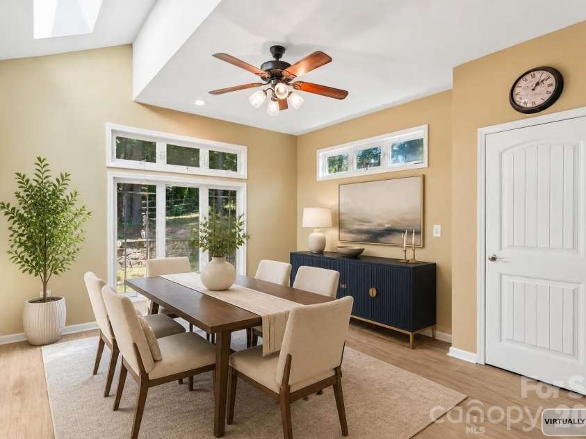186 Southhaven Drive, Mooresville, NC 28117.  MLS# CAR4375384, YatesRealty ID 20040. 