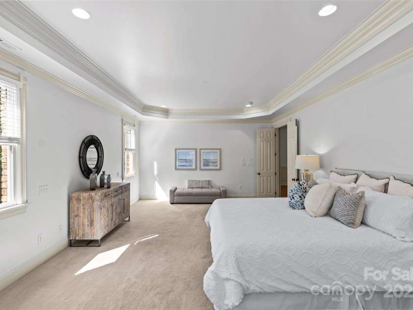 1009 Seminole Drive, Waxhaw, NC 28173.  MLS# CAR4253170, YatesRealty ID 20041. 