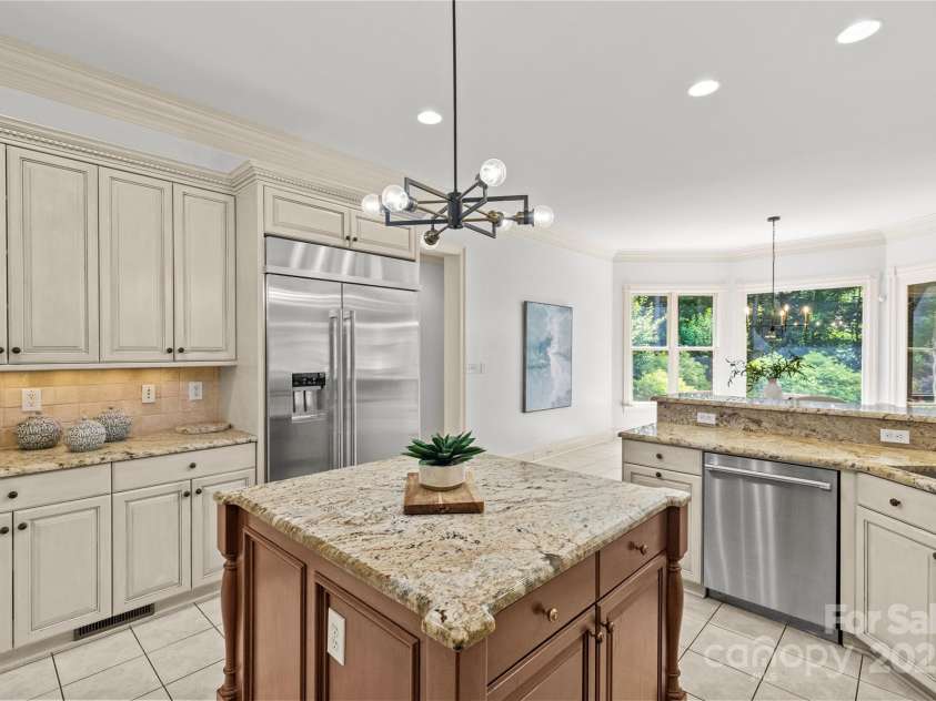 1009 Seminole Drive, Waxhaw, NC 28173.  MLS# CAR4253170, YatesRealty ID 20041. 