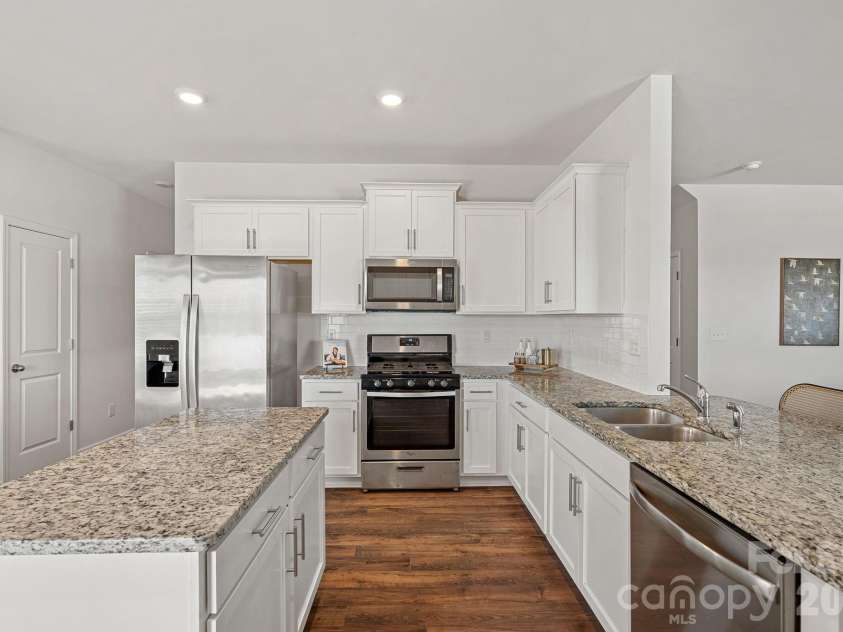 145 Cherry Birch Street, Mooresville, NC 28117.  MLS# CAR4376597, YatesRealty ID 20042. 
