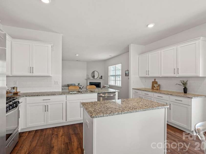 145 Cherry Birch Street, Mooresville, NC 28117.  MLS# CAR4376597, YatesRealty ID 20042. 