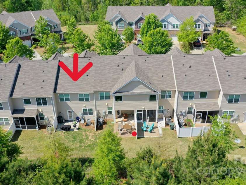 2752 Sawbridge Lane, Gastonia, NC 28056.  MLS# CAR4249063, YatesRealty ID 20043. 