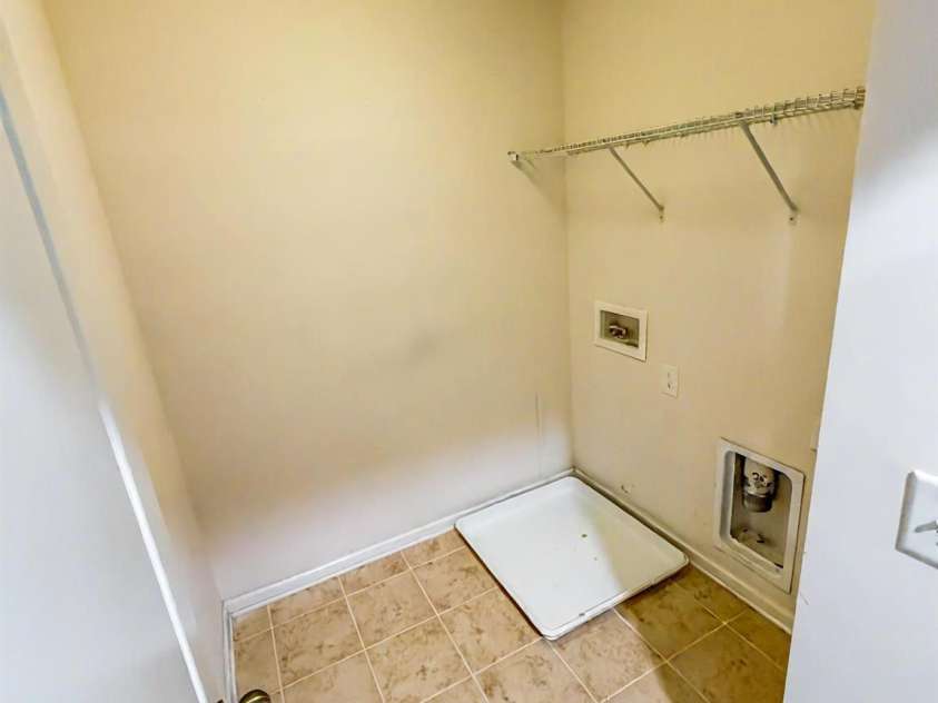 2752 Sawbridge Lane, Gastonia, NC 28056.  MLS# CAR4249063, YatesRealty ID 20043. Laundry Room
