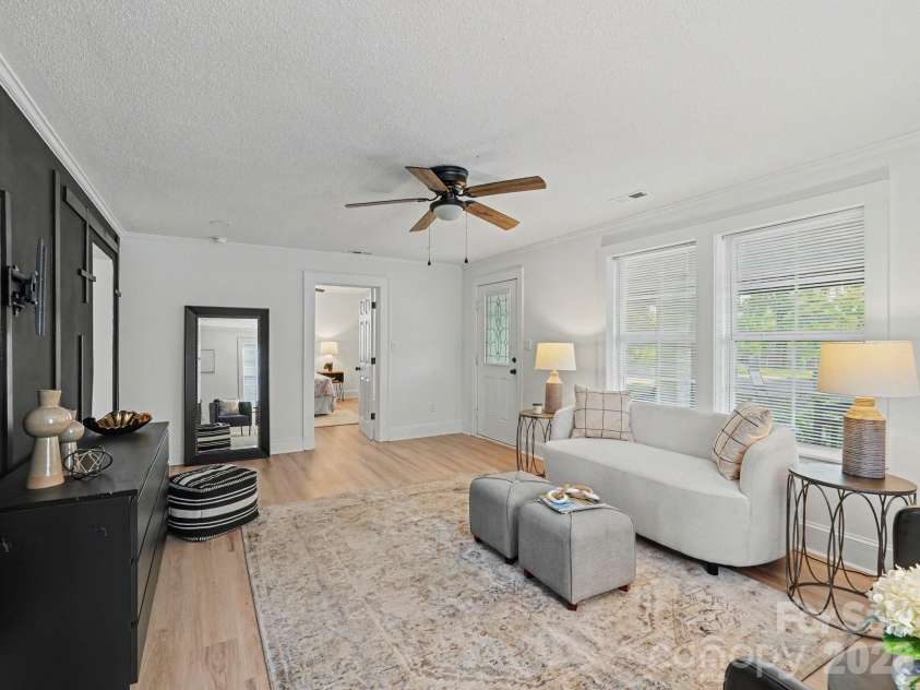 607 Old Charlotte Road, Concord, NC 28027.  MLS# CAR4397719, YatesRealty ID 20044. 