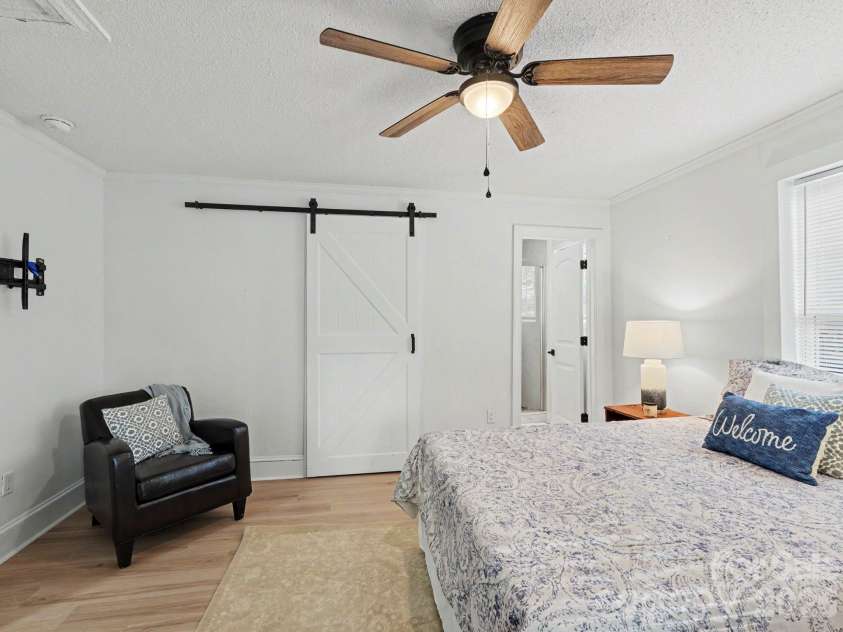 607 Old Charlotte Road, Concord, NC 28027.  MLS# CAR4397719, YatesRealty ID 20044. 