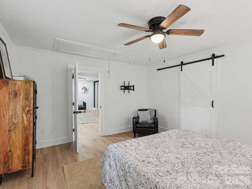 607 Old Charlotte Road, Concord, NC 28027.  MLS# CAR4397719, YatesRealty ID 20044. 
