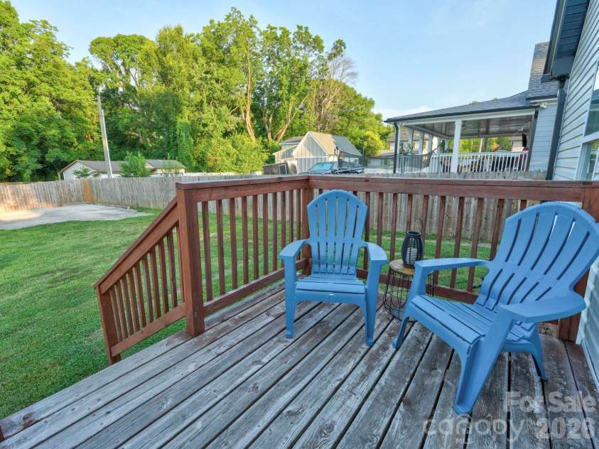 607 Old Charlotte Road, Concord, NC 28027.  MLS# CAR4397719, YatesRealty ID 20044. 