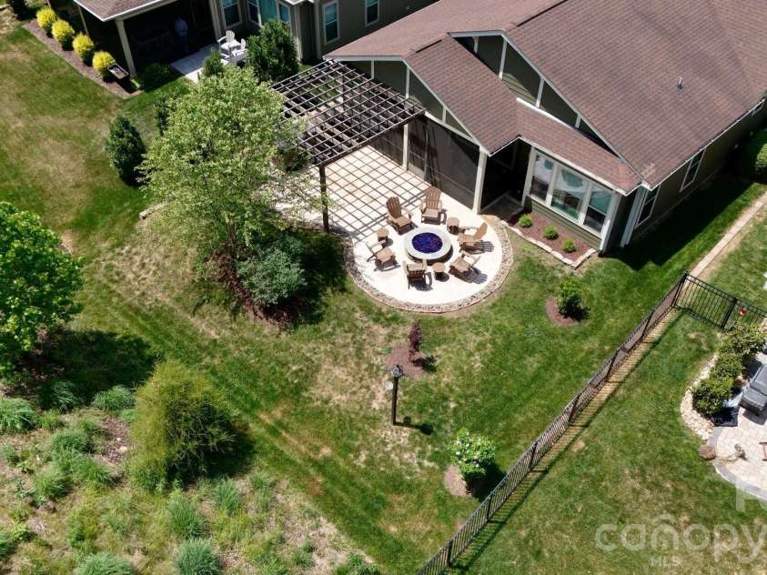 131 Chimney Rock Court, Denver, NC 28037.  MLS# CAR4377424, YatesRealty ID 20045. 
