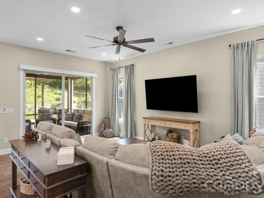 131 Chimney Rock Court, Denver, NC 28037.  MLS# CAR4377424, YatesRealty ID 20045. 