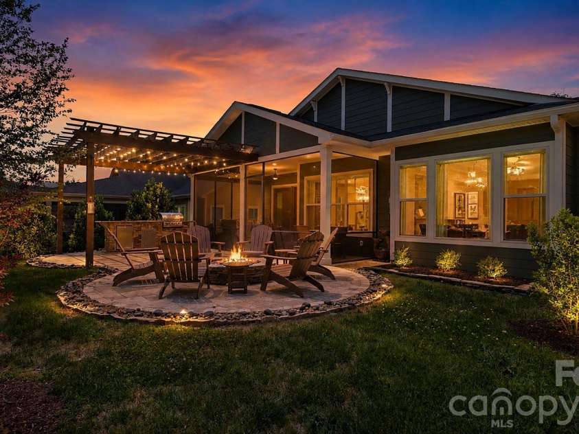 131 Chimney Rock Court, Denver, NC 28037.  MLS# CAR4377424, YatesRealty ID 20045. 