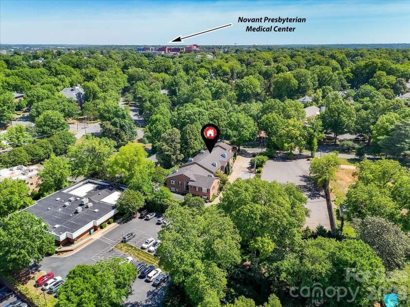 1014 Queens Road, Charlotte, NC 28207.  MLS# CAR4374904, YatesRealty ID 20046. 