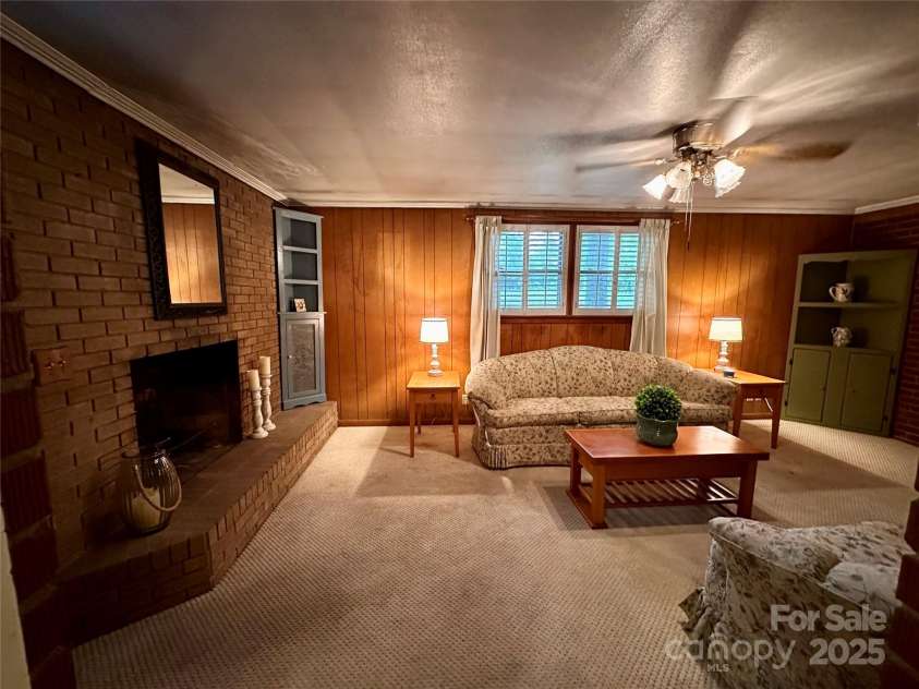 211 Slack Street, Albemarle, NC 28001.  MLS# CAR4269107, YatesRealty ID 20047. 