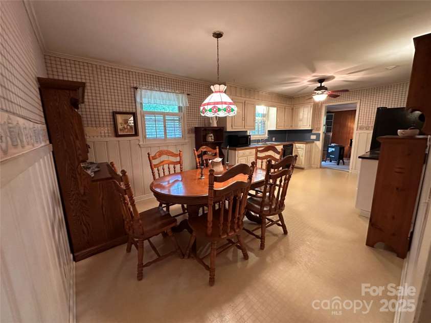 211 Slack Street, Albemarle, NC 28001.  MLS# CAR4269107, YatesRealty ID 20047. 
