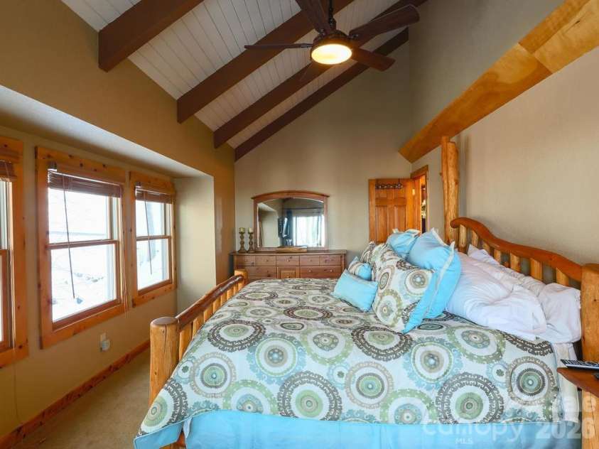 71 Ivy Ridge Road, Burnsville, NC 28714.  MLS# CAR4334106, YatesRealty ID 20049. 