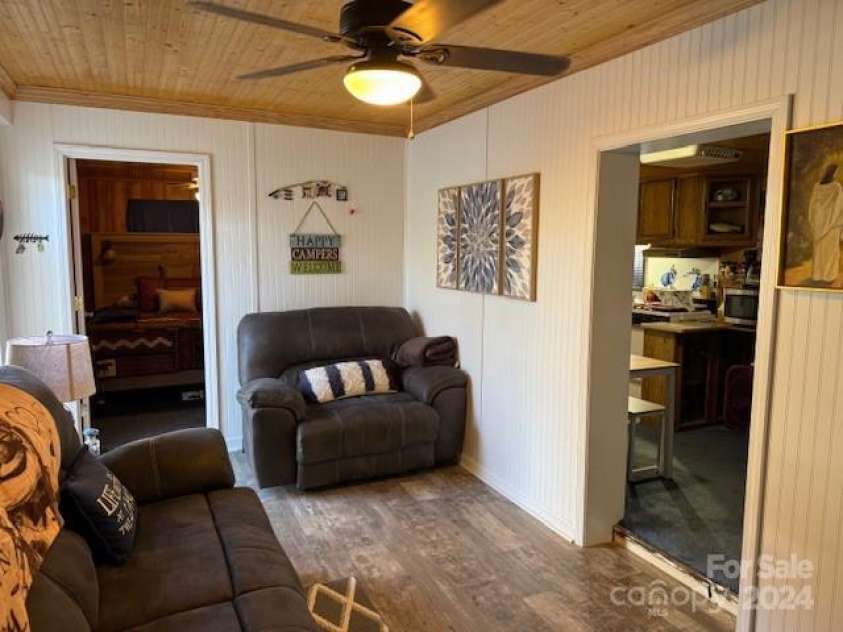 101 Lake View Drive, Mount Gilead, NC 27306.  MLS# CAR4205809, YatesRealty ID 2005. 
