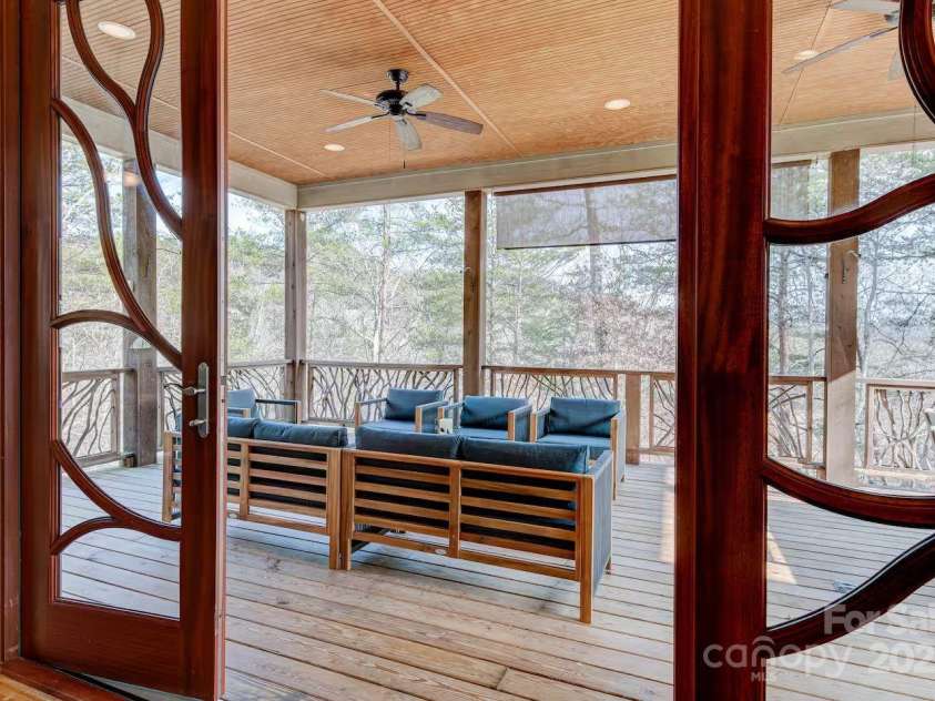 376 Grandview Drive, Lake Lure, NC 28746.  MLS# CAR4286167, YatesRealty ID 2005. 