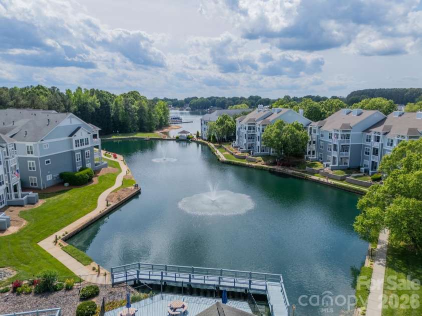 18736 Nautical Drive, Cornelius, NC 28031.  MLS# CAR4371248, YatesRealty ID 20051. This is the pond directly behind the condo.