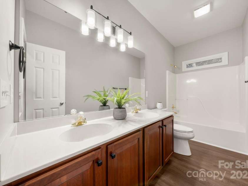5550 Monticello Drive, Concord, NC 28027.  MLS# CAR4314212, YatesRealty ID 20051. Bathroom 2