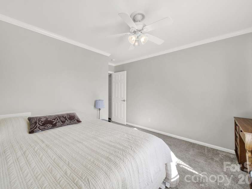 263 Fox Hollow Road, Mooresville, NC 28117.  MLS# CAR4360357, YatesRealty ID 20052. Bedroom