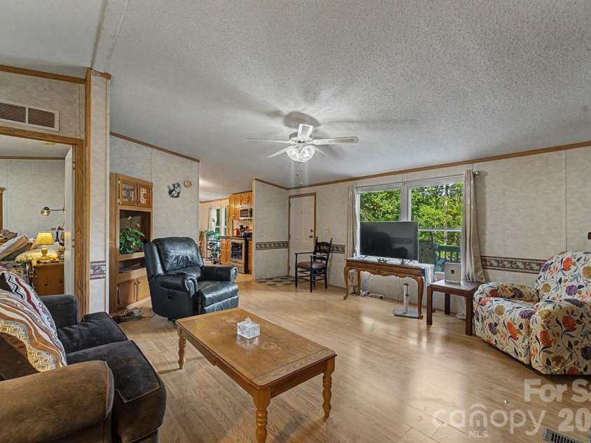 39 Lisa Court, Otto, NC 28763.  MLS# CAR4379777, YatesRealty ID 20053. 