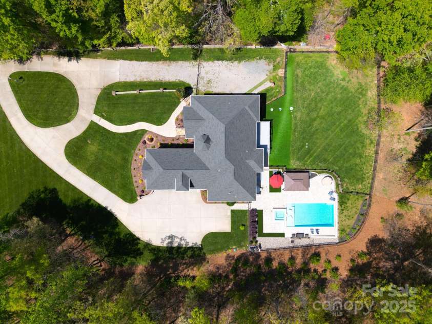 4071 King Wilkinson Road, Lincolnton, NC 28092.  MLS# CAR4241199, YatesRealty ID 20053. 