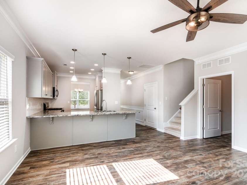 338 Livingston Drive, Lancaster, SC 29720.  MLS# CAR4249047, YatesRealty ID 20055. Open floor plan living