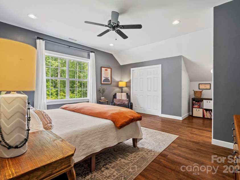 491 Paint Fork Road, Barnardsville, NC 28709.  MLS# CAR4268189, YatesRealty ID 20056. 