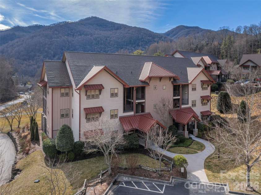 1650 Country Club Drive, Maggie Valley, NC 28751.  MLS# CAR4352647, YatesRealty ID 20059. 