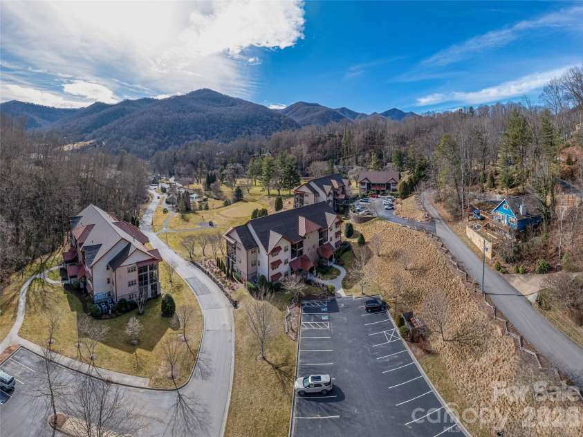 1650 Country Club Drive, Maggie Valley, NC 28751.  MLS# CAR4352647, YatesRealty ID 20059. 