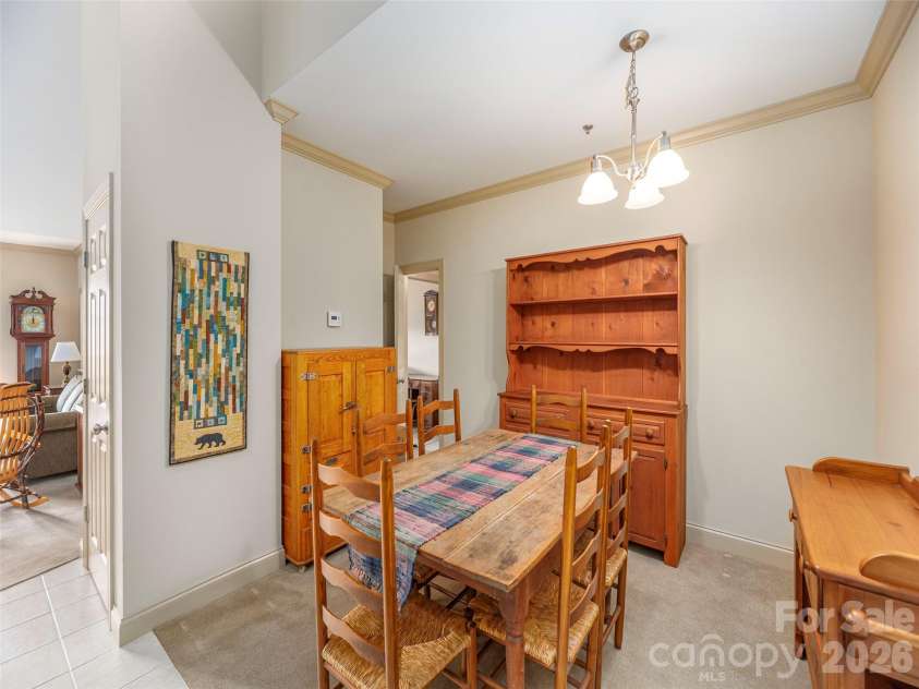 1650 Country Club Drive, Maggie Valley, NC 28751.  MLS# CAR4352647, YatesRealty ID 20059. Dining area