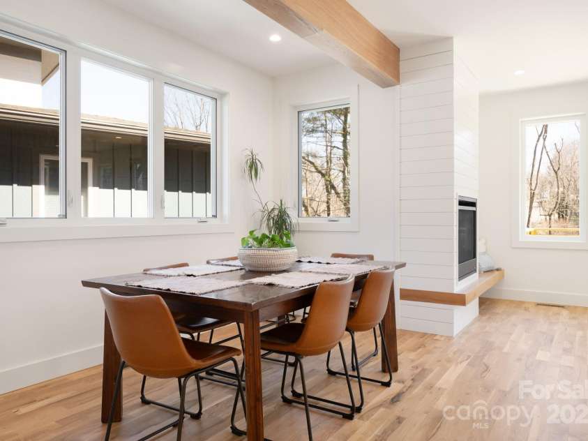 13 Orrinel Way, Asheville, NC 28806.  MLS# CAR4229136, YatesRealty ID 2006. Dining Area Off of Kitchen