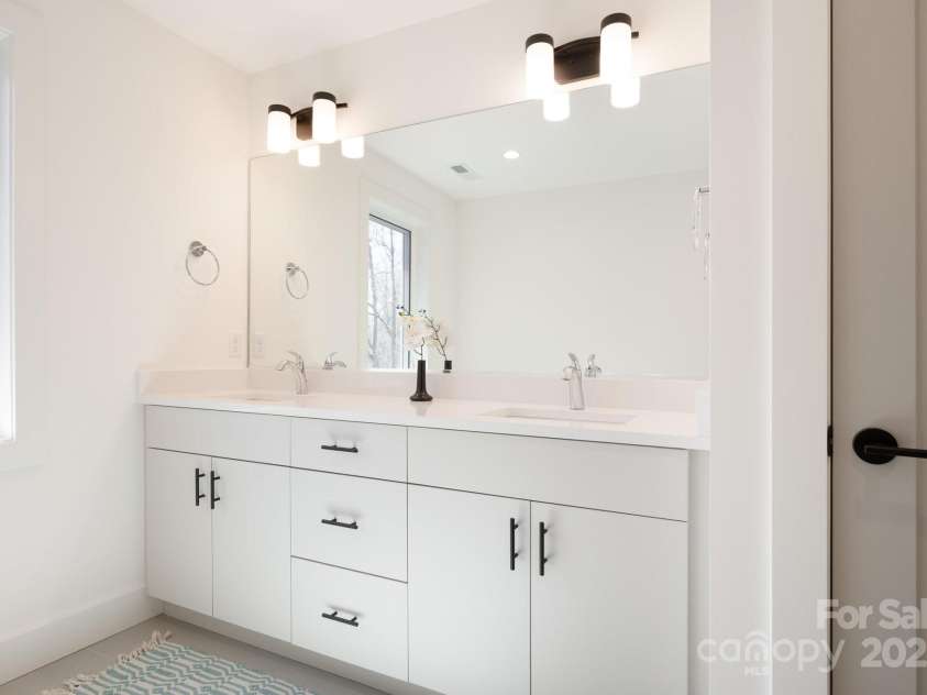 13 Orrinel Way, Asheville, NC 28806.  MLS# CAR4229136, YatesRealty ID 2006. Full Bathroom On Second Level Includes a Linen Closet