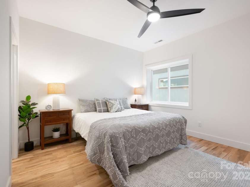 13 Orrinel Way, Asheville, NC 28806.  MLS# CAR4229136, YatesRealty ID 2006. Spacious Bedroom In Basement