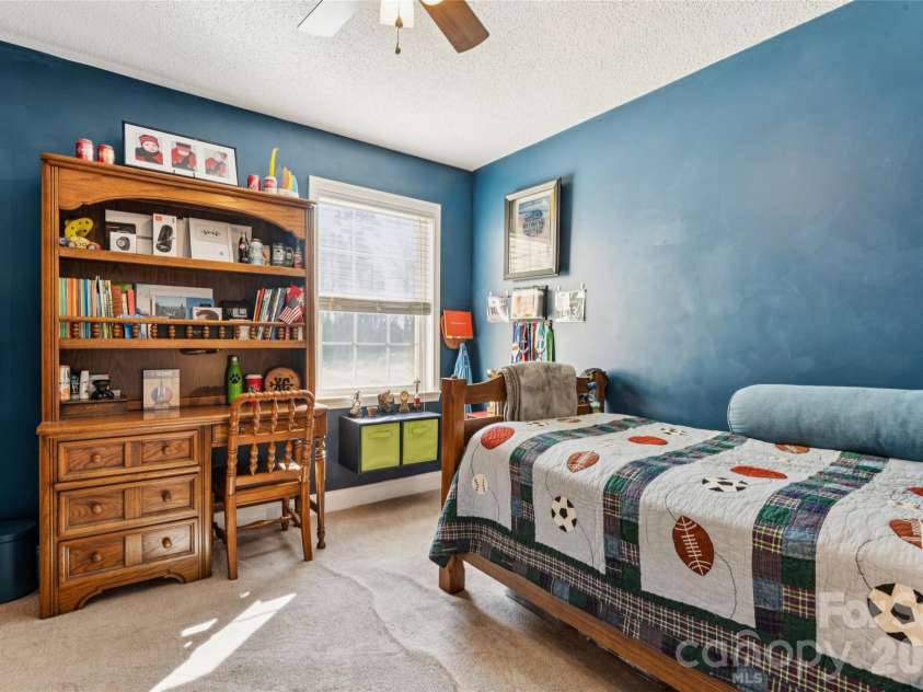 143 Maple Ridge Circle, Salisbury, NC 28147.  MLS# CAR4345448, YatesRealty ID 2006. 