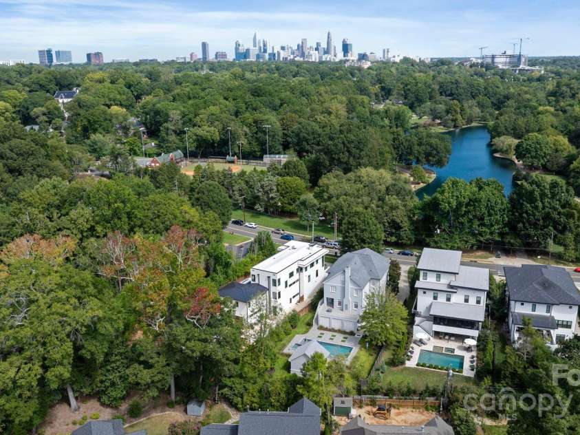 1516 Princeton Avenue, Charlotte, NC 28209.  MLS# CAR4303651, YatesRealty ID 2006. 