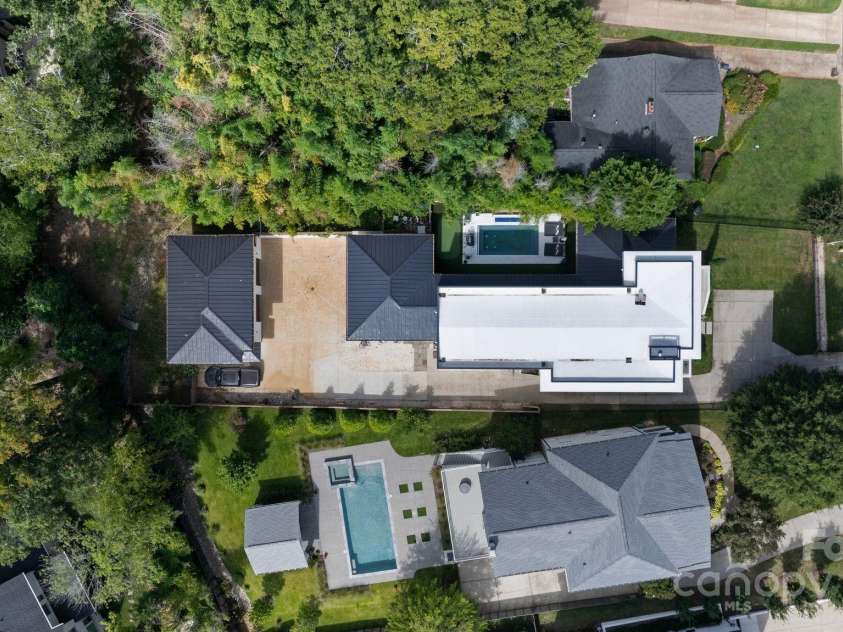 1516 Princeton Avenue, Charlotte, NC 28209.  MLS# CAR4303651, YatesRealty ID 2006. 