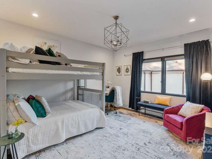 1516 Princeton Avenue, Charlotte, NC 28209.  MLS# CAR4303651, YatesRealty ID 2006. 