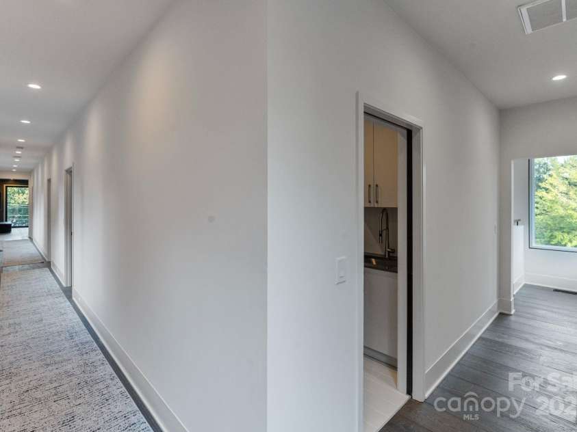 1516 Princeton Avenue, Charlotte, NC 28209.  MLS# CAR4303651, YatesRealty ID 2006. 