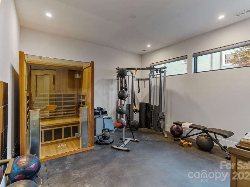 1516 Princeton Avenue, Charlotte, NC 28209.  MLS# CAR4303651, YatesRealty ID 2006. 