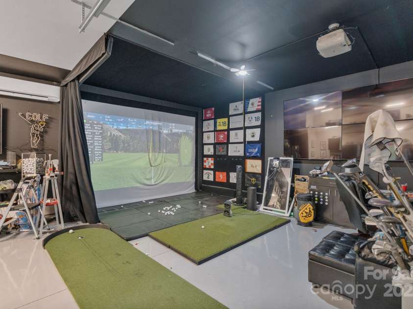 1516 Princeton Avenue, Charlotte, NC 28209.  MLS# CAR4303651, YatesRealty ID 2006. 