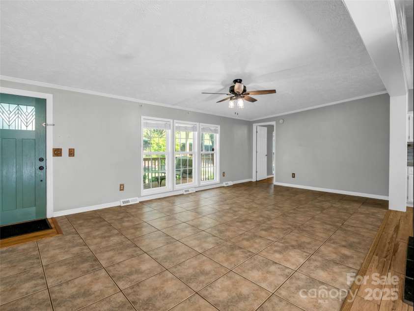 2941 Nix Creek Road, Marion, NC 28752.  MLS# CAR4268269, YatesRealty ID 20063. 