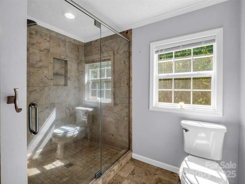 2941 Nix Creek Road, Marion, NC 28752.  MLS# CAR4268269, YatesRealty ID 20063. 