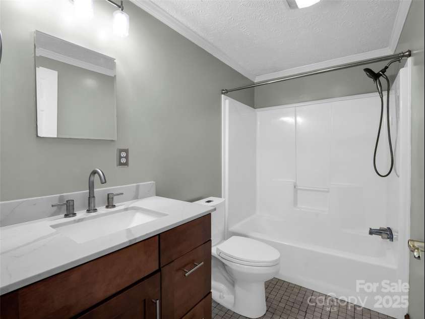 2941 Nix Creek Road, Marion, NC 28752.  MLS# CAR4268269, YatesRealty ID 20063. 