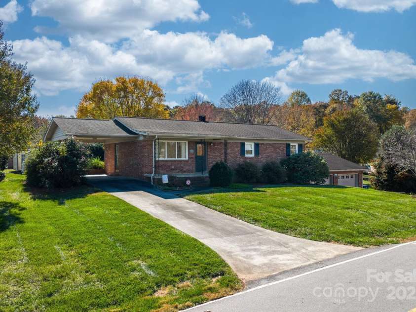 1515 Fairway Acres Road, Lenoir, NC 28645.  MLS# CAR4319002, YatesRealty ID 20064. View from side of home
