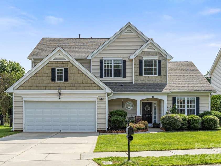 12312 Mcallister Park Drive, Charlotte, NC 28277.  MLS# CAR4267580, YatesRealty ID 20065. 